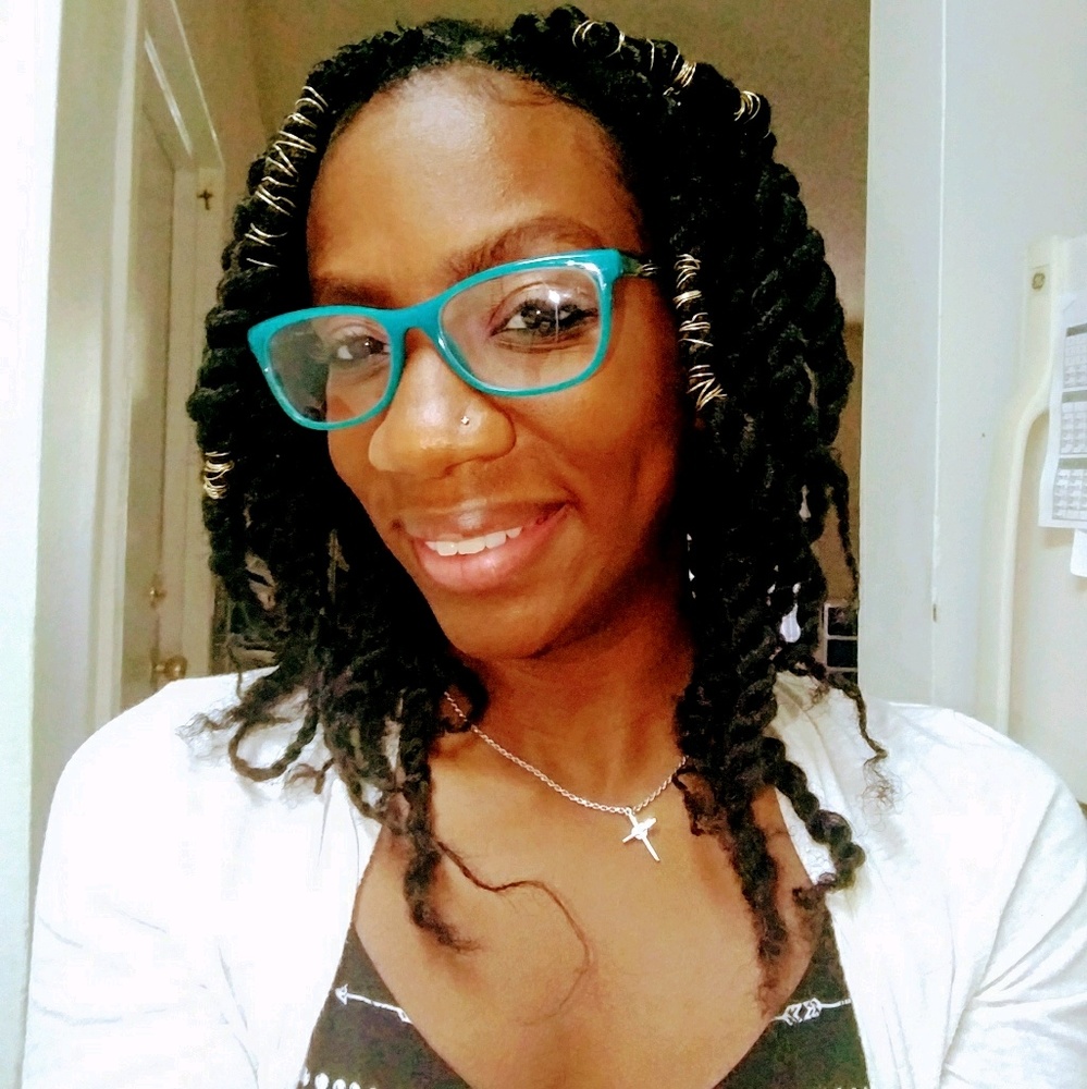 Meet your Posher, Sheena